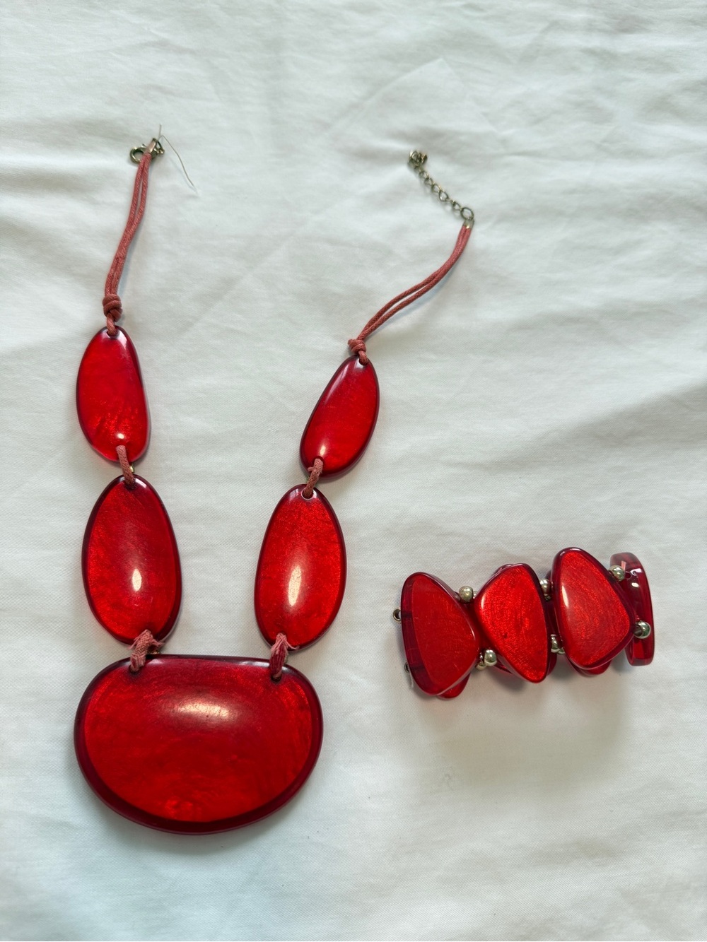 New Vintage Bold Red Statement Necklace and Bracelet Set